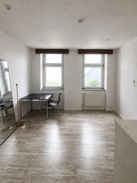 WG-Zimmer im Simon-Dach-Kiez und trotzdem ruhig, nahe S Warschauer Str. — photo 1